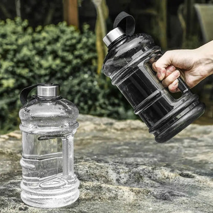 Garrafa de água PETG de grande capacidade (2 litros)